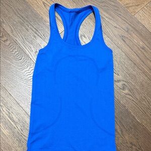 Lululemon Blue Women's Racerback Tank Top size 2